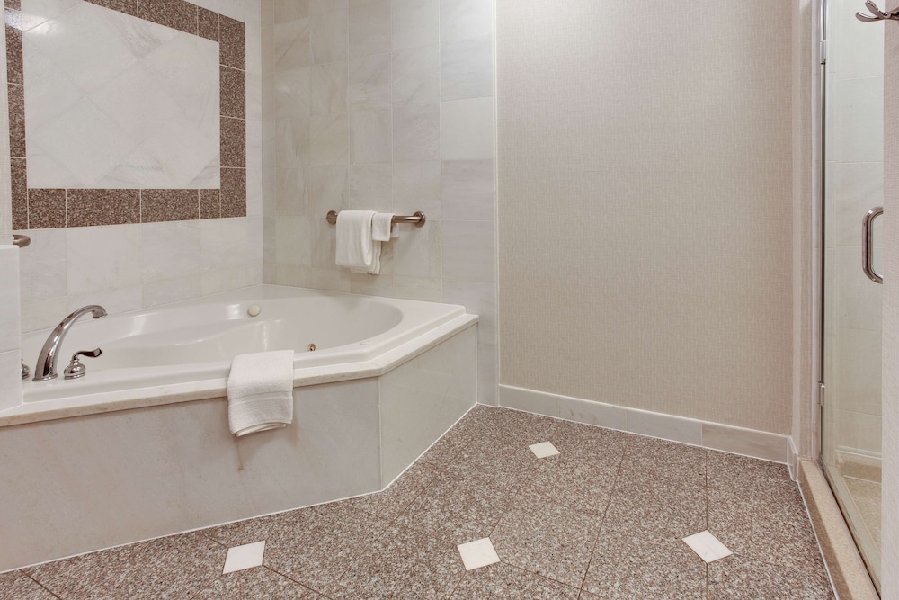 Druri Inn And Suites West Des Moines 45/45