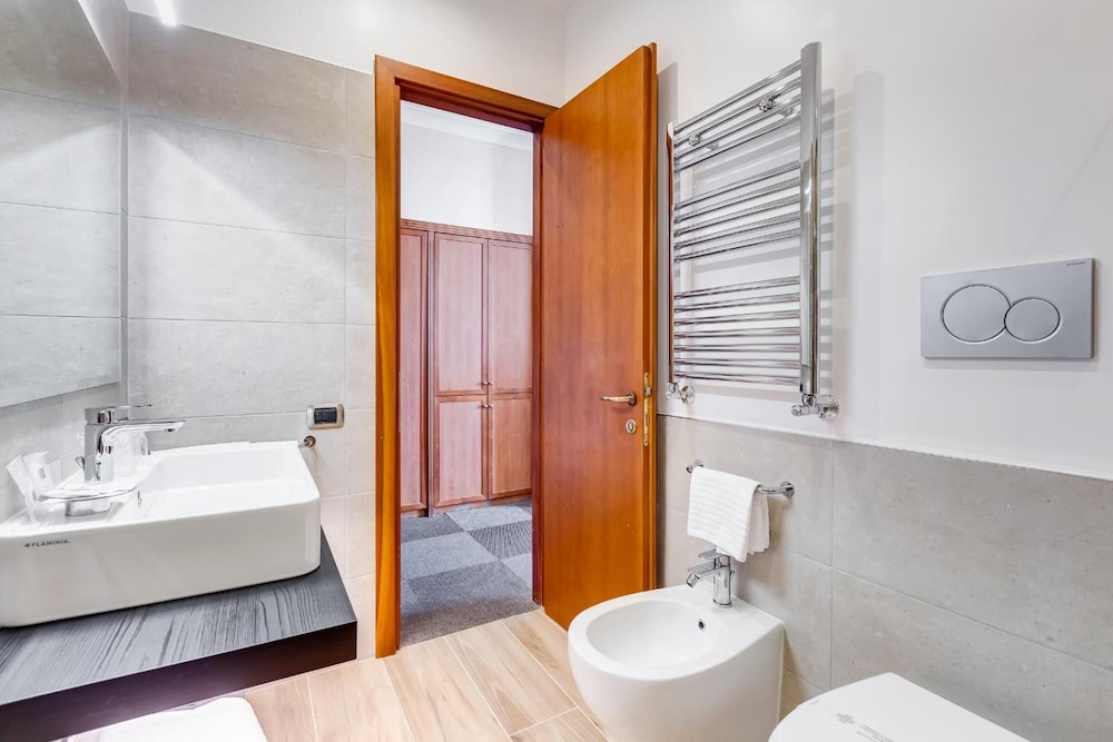 Romoli Hotel 38/39