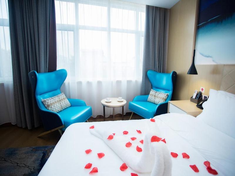 VX Heze Dingtao District Taoyi Road Hotel 8/41