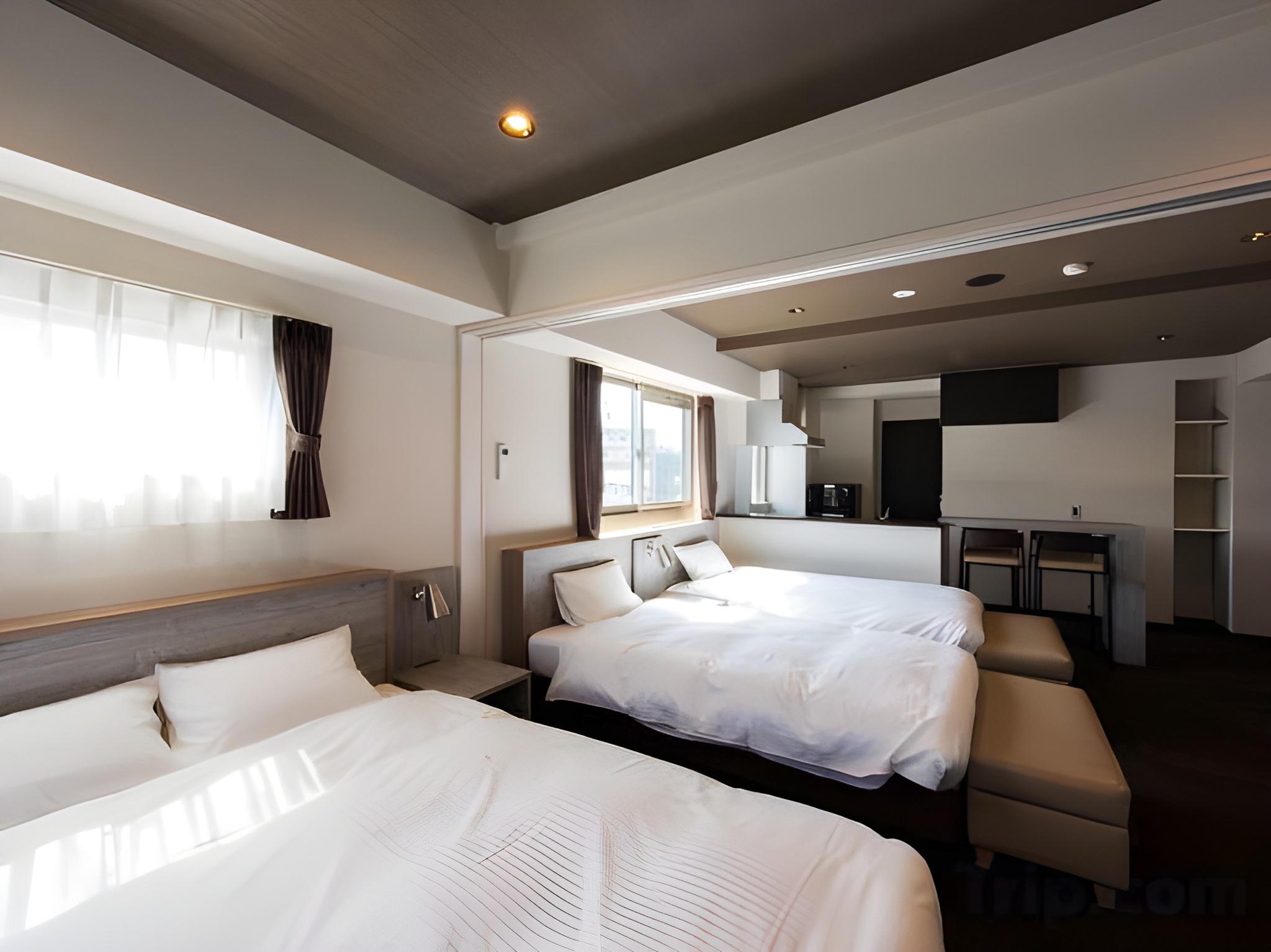 جناح ديلوكس، Inova Kanazawaekimae Hotel Suite 2/4