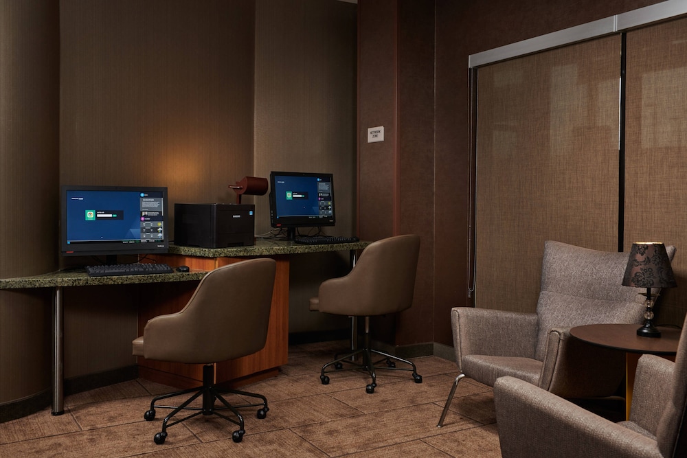 SpringHill Suites by Marriott Baton Rouge North/Airport 35/38
