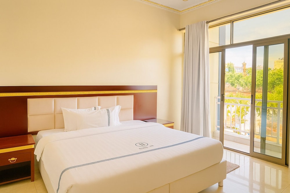 Dove Hotel 14/49