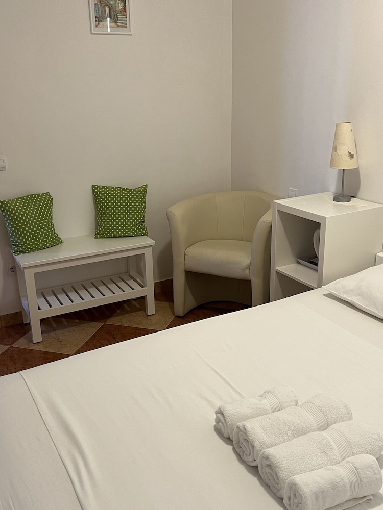 Apartments And Rooms Katija Egon 12/50