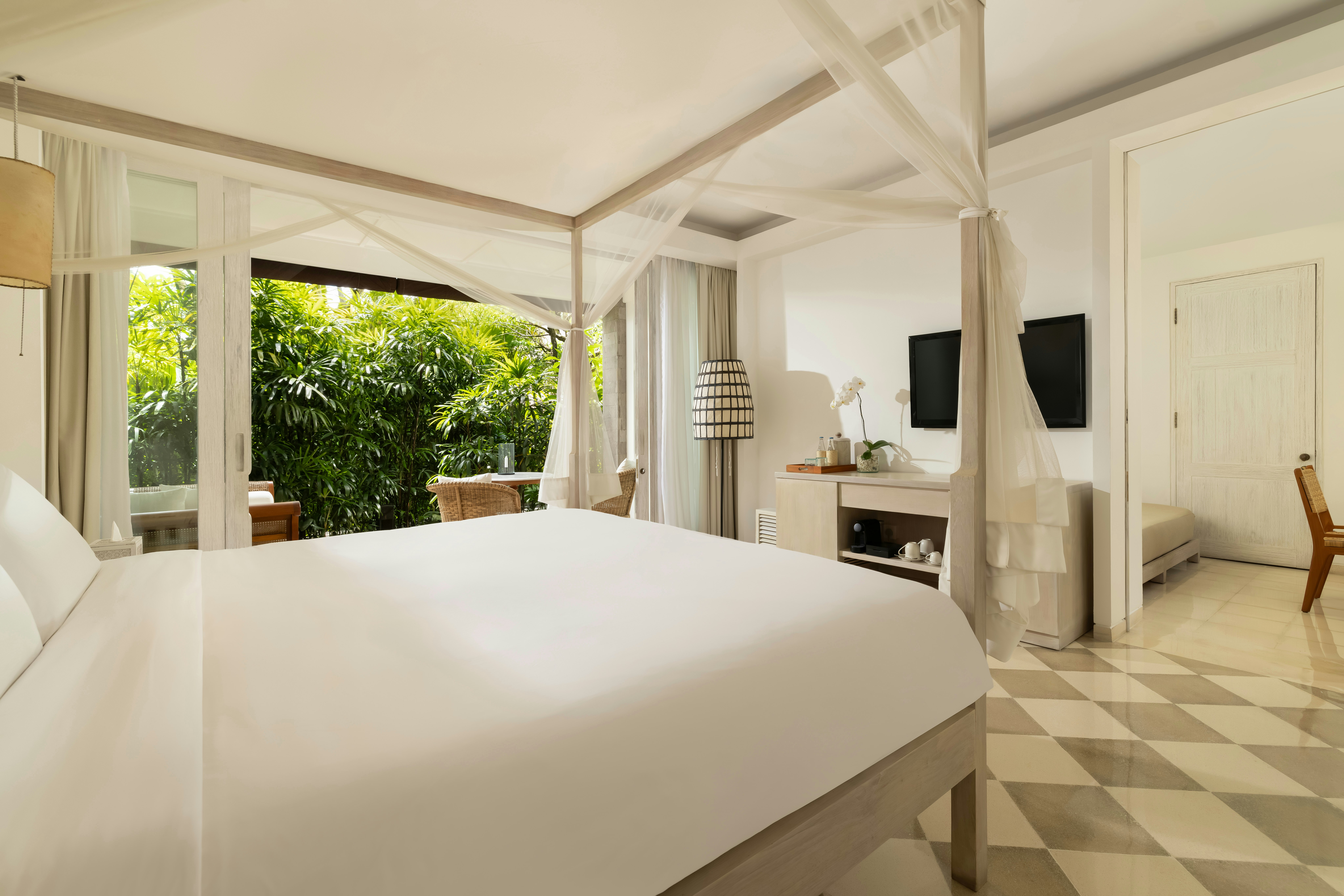 Pool, Suite