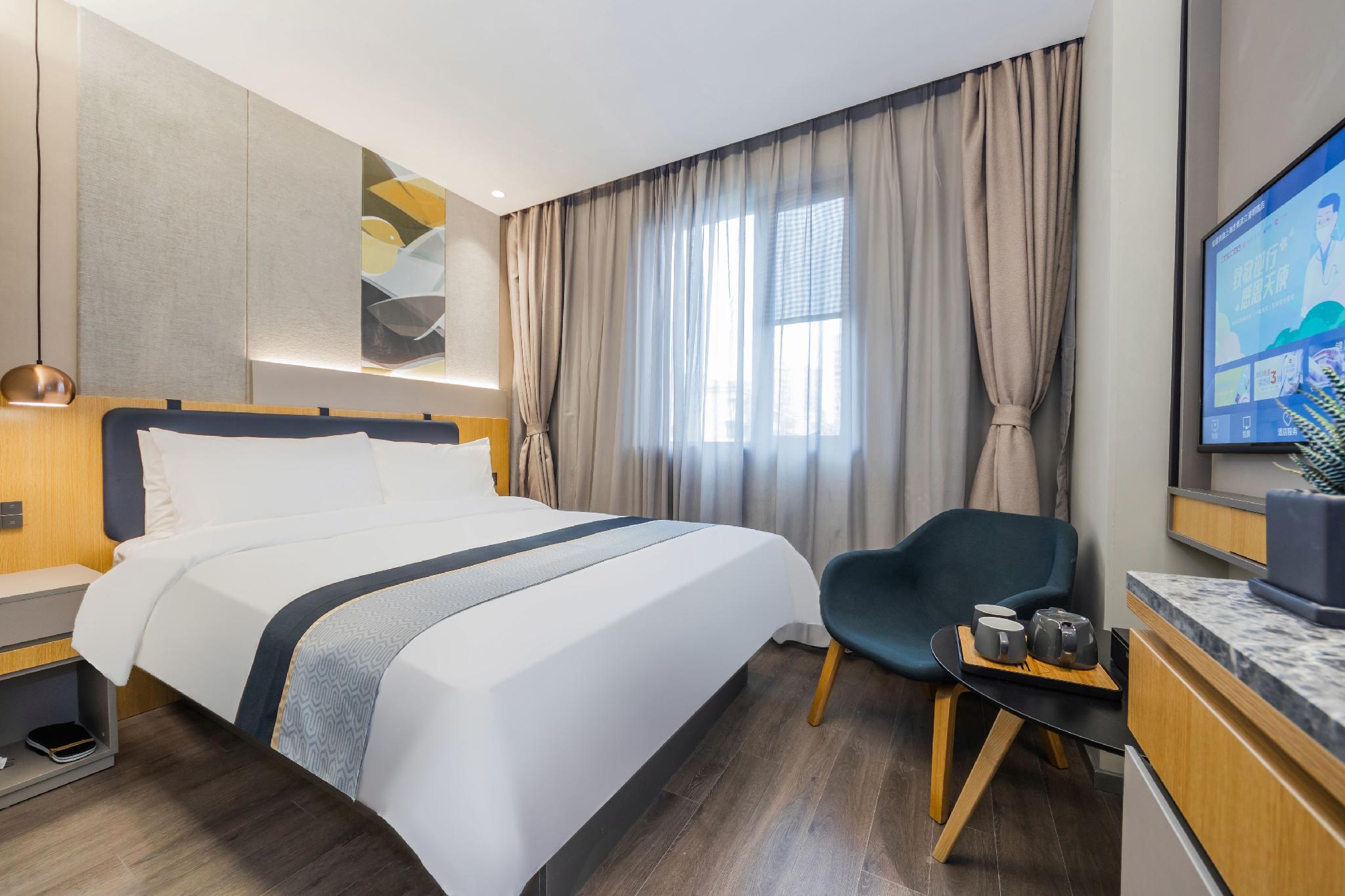 Home Inn Selected (Shanghai New International Expo Center, Guanglan Road Metro Station) 26/56