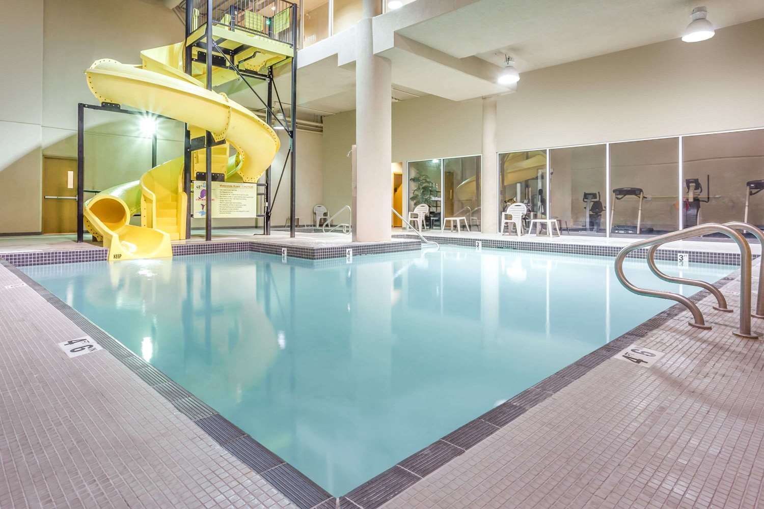 Super 8 By Wyndham Abbotsford Bc 7/16