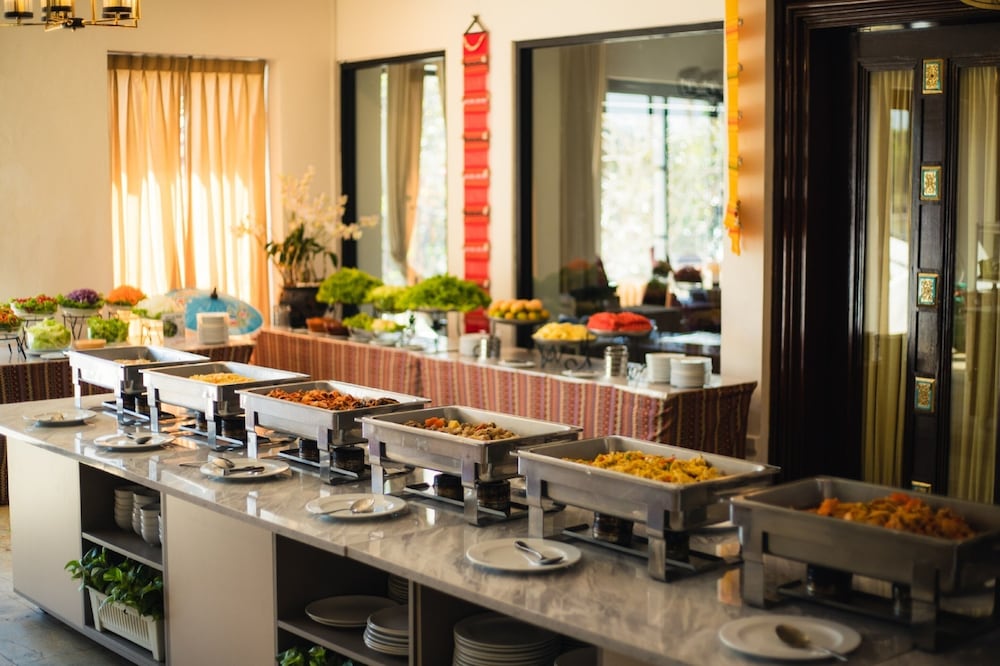 Gassan Lake City Golf Club and Resort Lamphun 29/50
