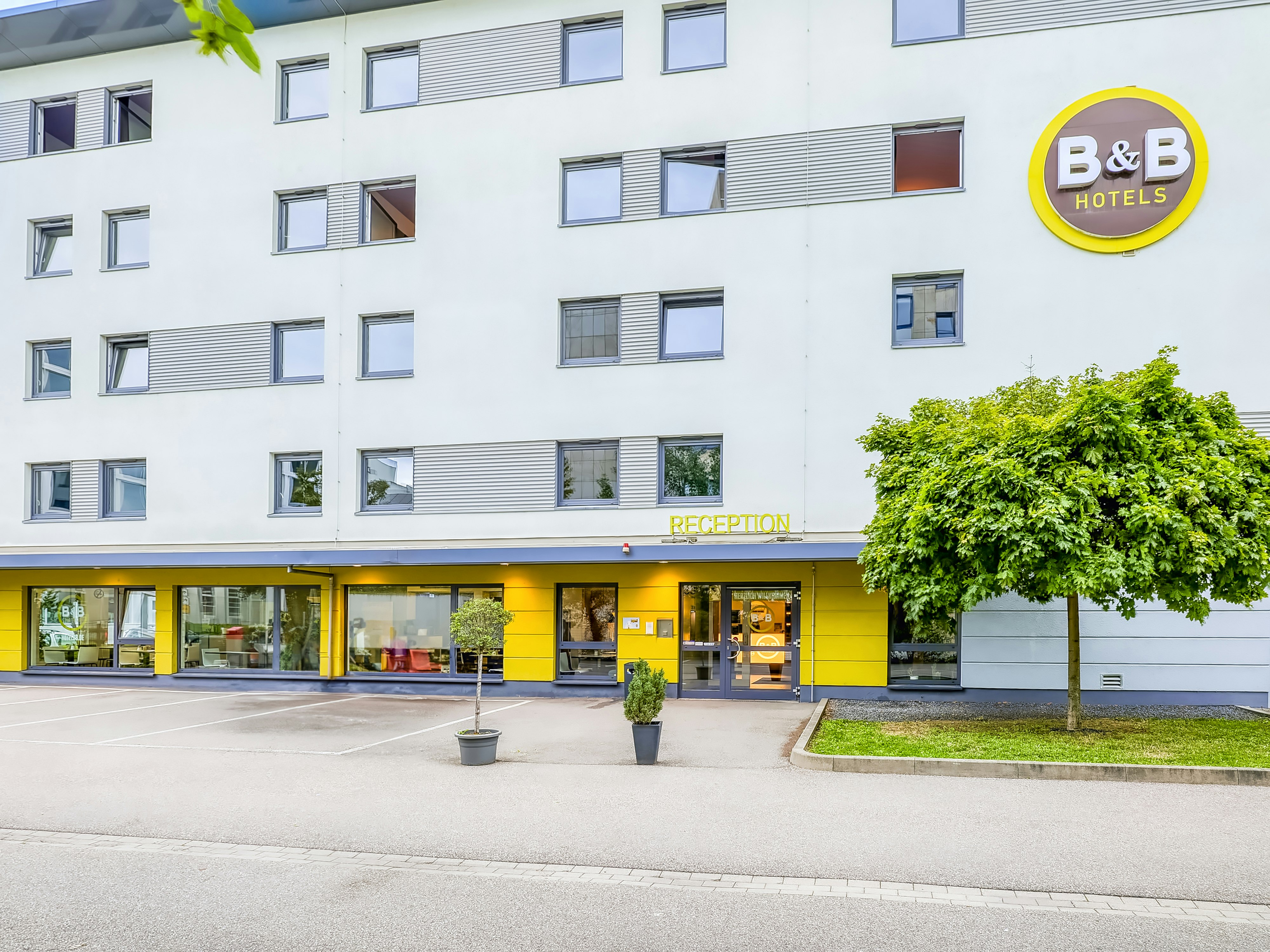 B&B Stuttgart Vaihingen 1/29