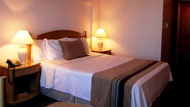 Crystal Palace Hotel 20/49