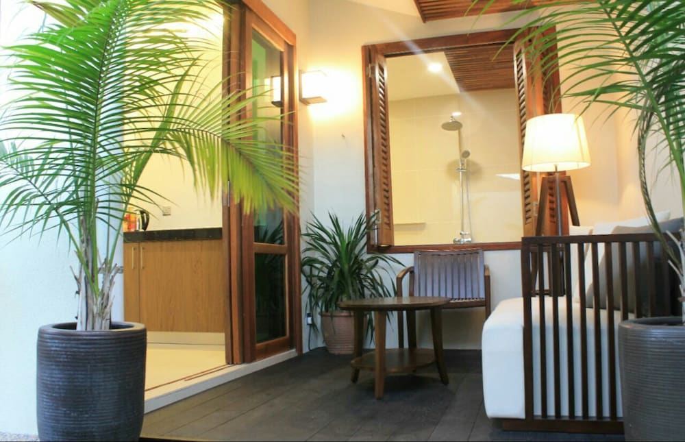 Sandy Garden Resort 34/40