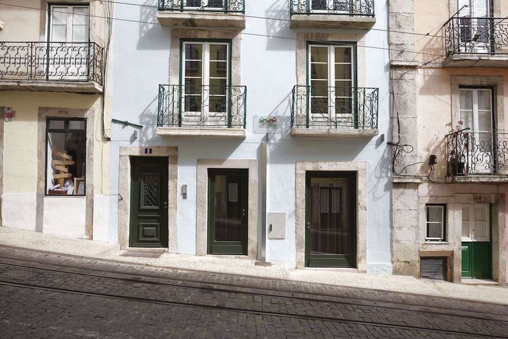 City Stays Bica Apartments in CARCAVELOS