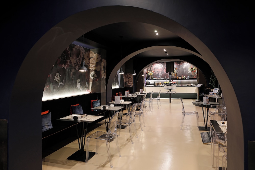 Rome Life Hotel 45/58