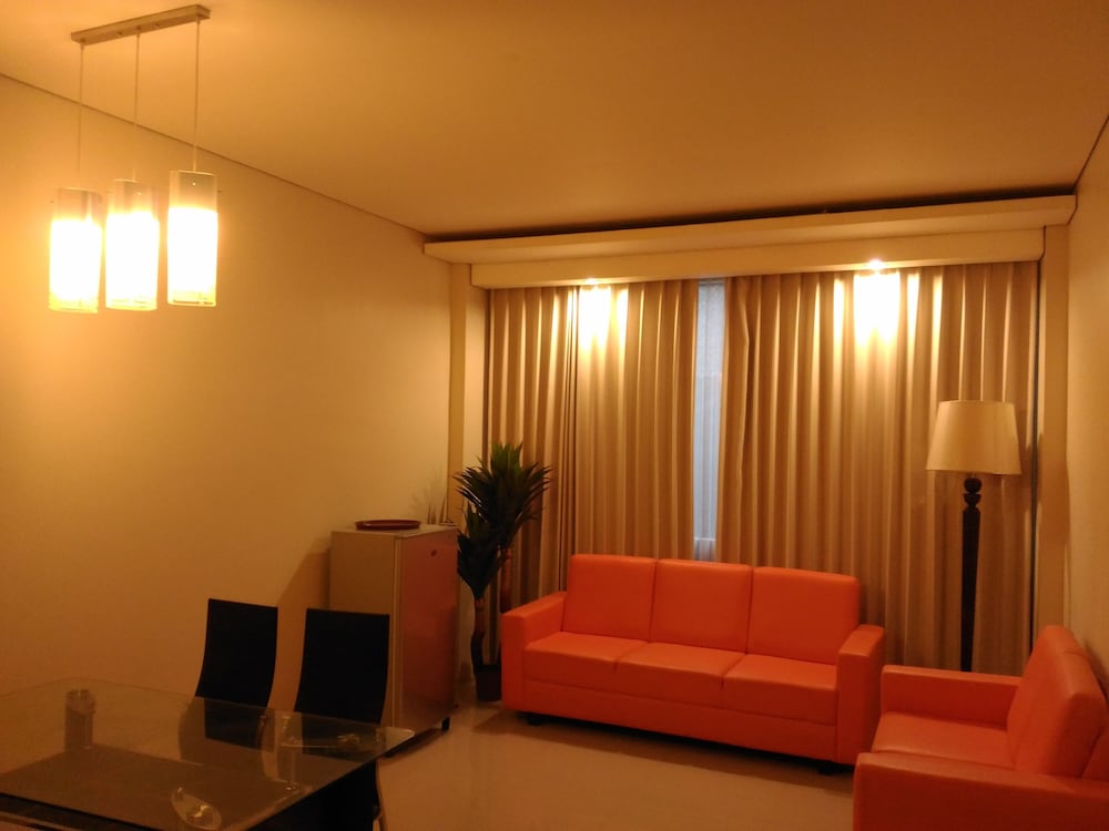 Hotel Kharisma 34/53