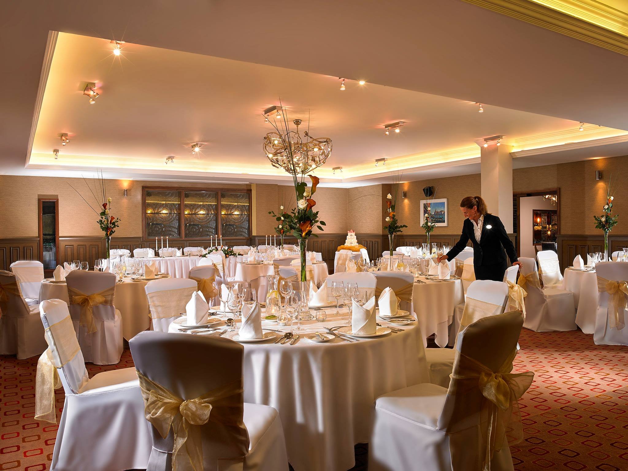WESTPORT PLAZA HOTEL 41/51