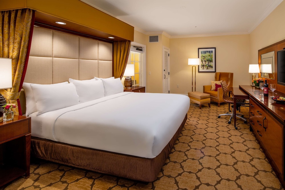 The Meritage Resort And Spa 6/41