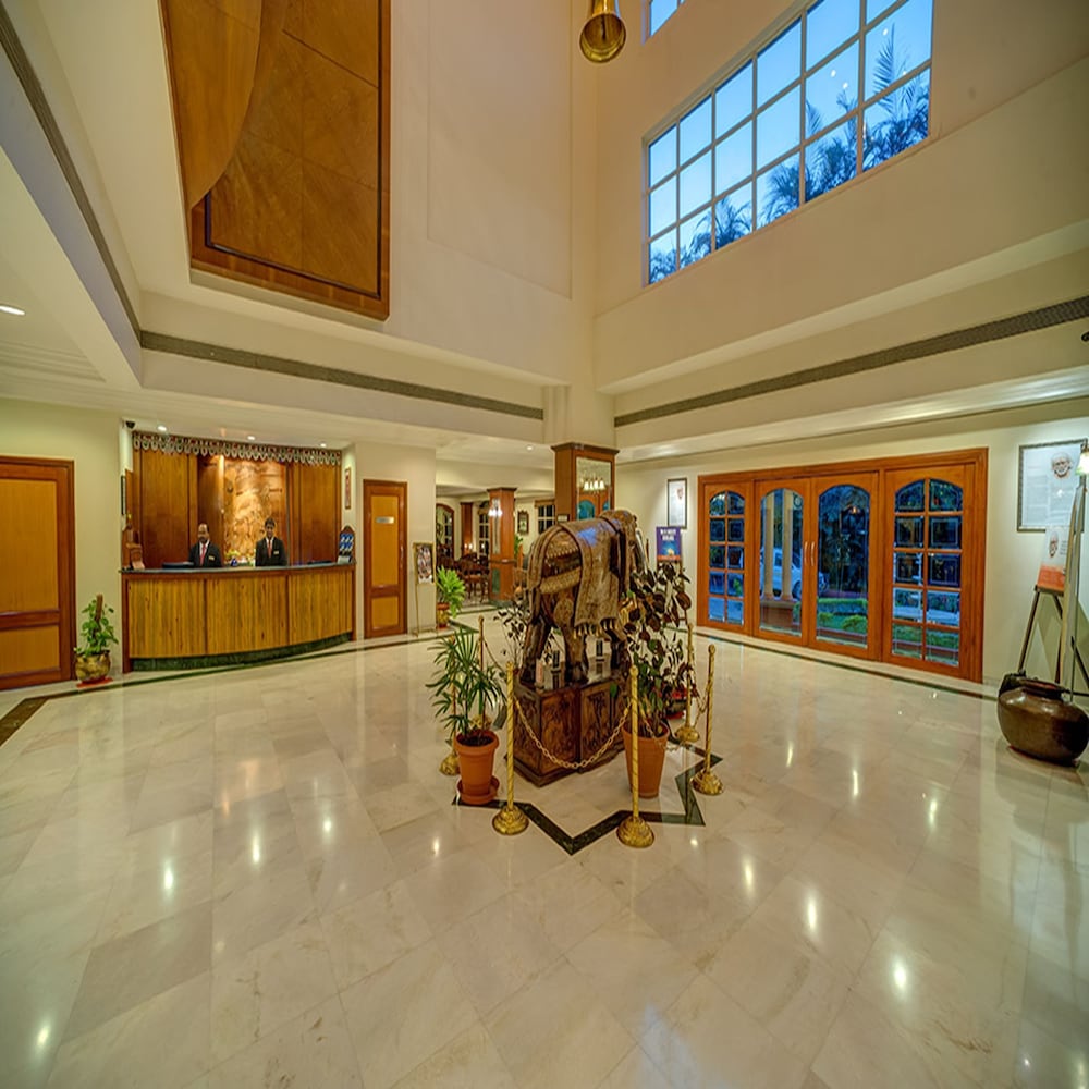 Renest Shraddha Inn Shirdi (ex Shraddha Sarovar Portico) 8/41