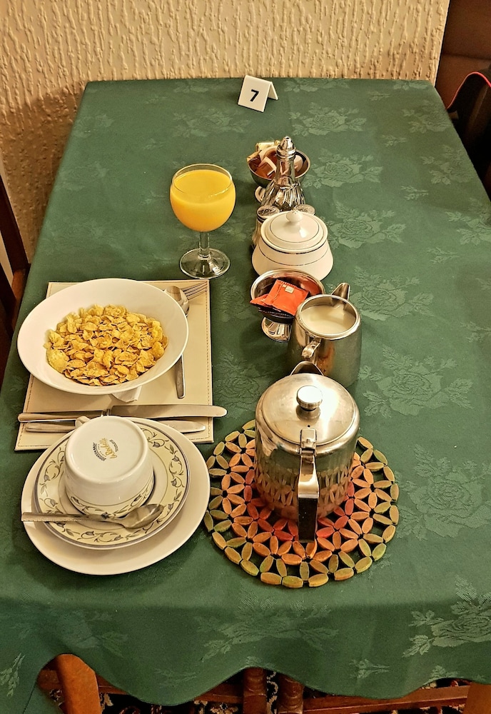 Grange House Hotel 42/51