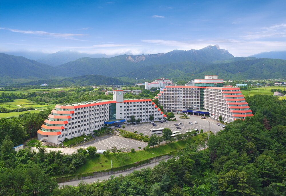Hyundai Soo Resort Sokcho 45/47