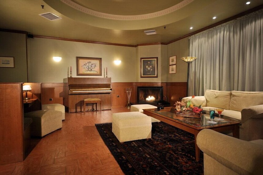 Vergina Hotel (ex Best Western Vergina) 52/72