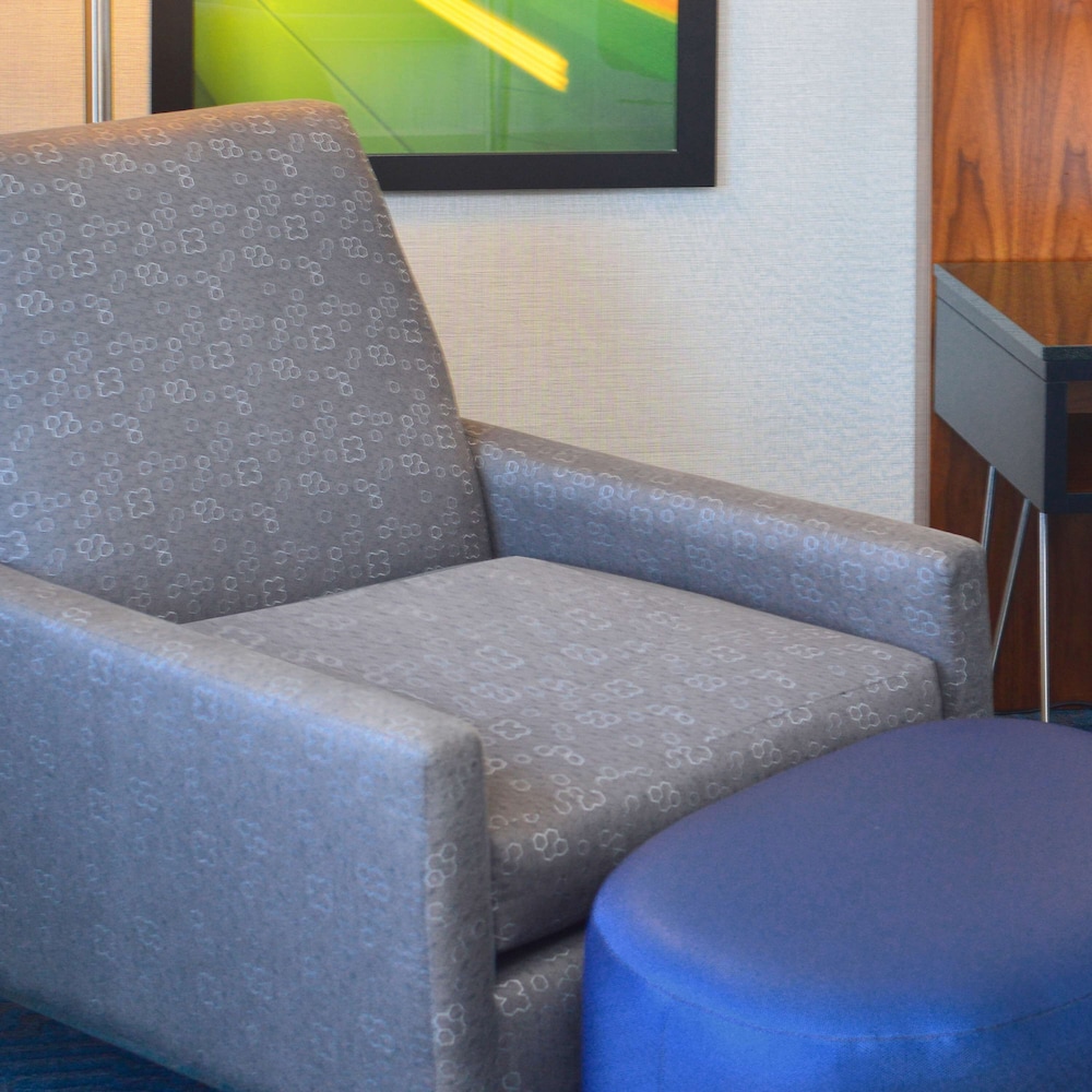 Doubletree By Hilton Newark Fremont 26/76
