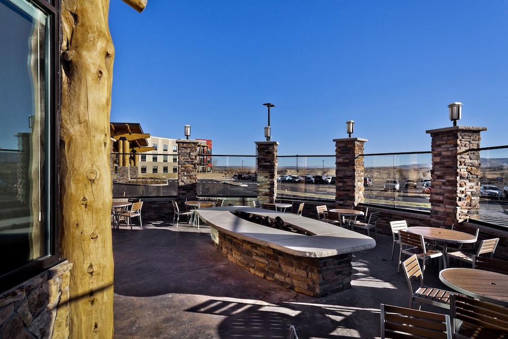 Shoshone Rose Casino & Hotel 15/30