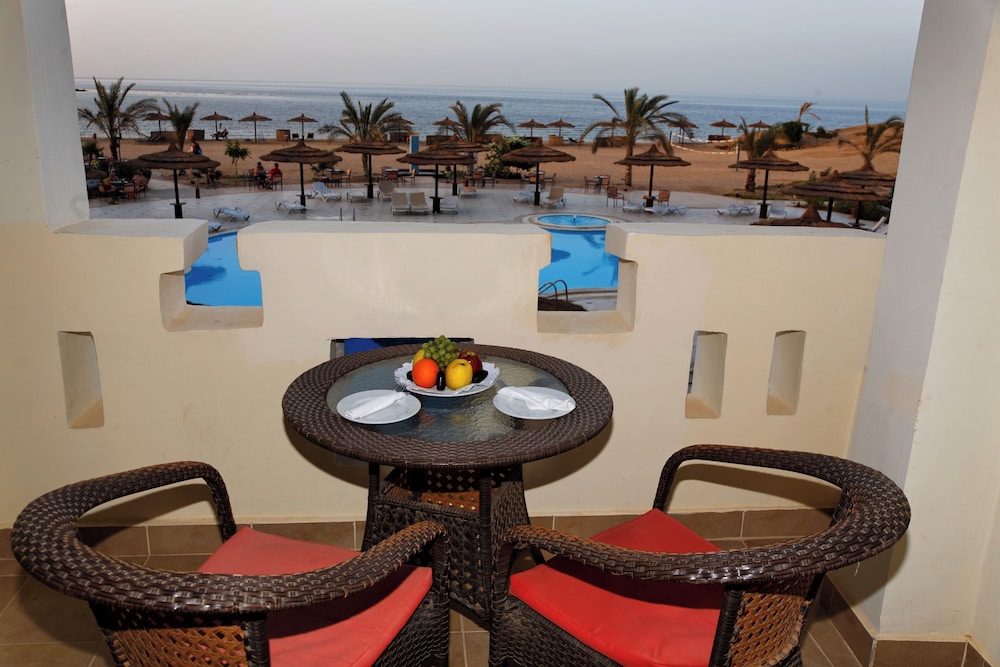 Coral Sun Beach 55/68