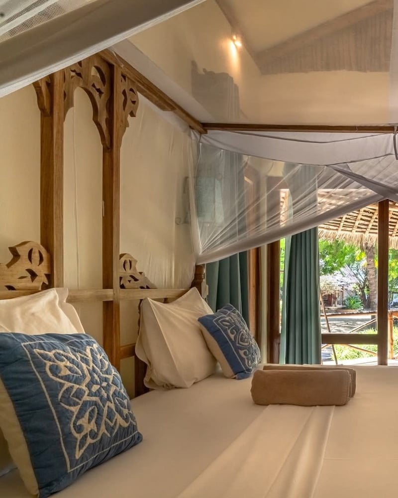 Marafiki Bungalows 22/69