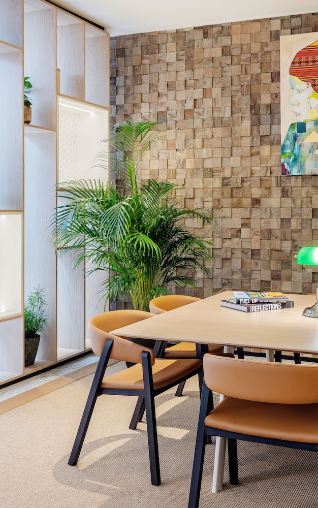 Hotel INNSiDE by Melia Berlin Mitte 58/70