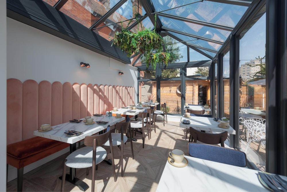 Florence House Boutique Hotel 38/48
