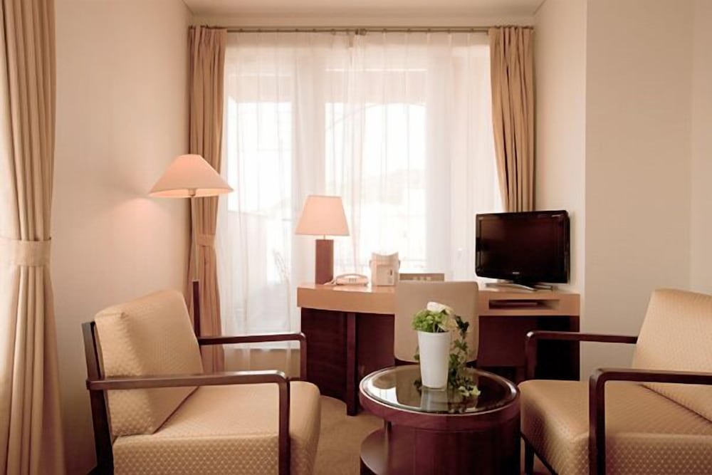 Hotel Kitano Plaza Rokkoso 39/44