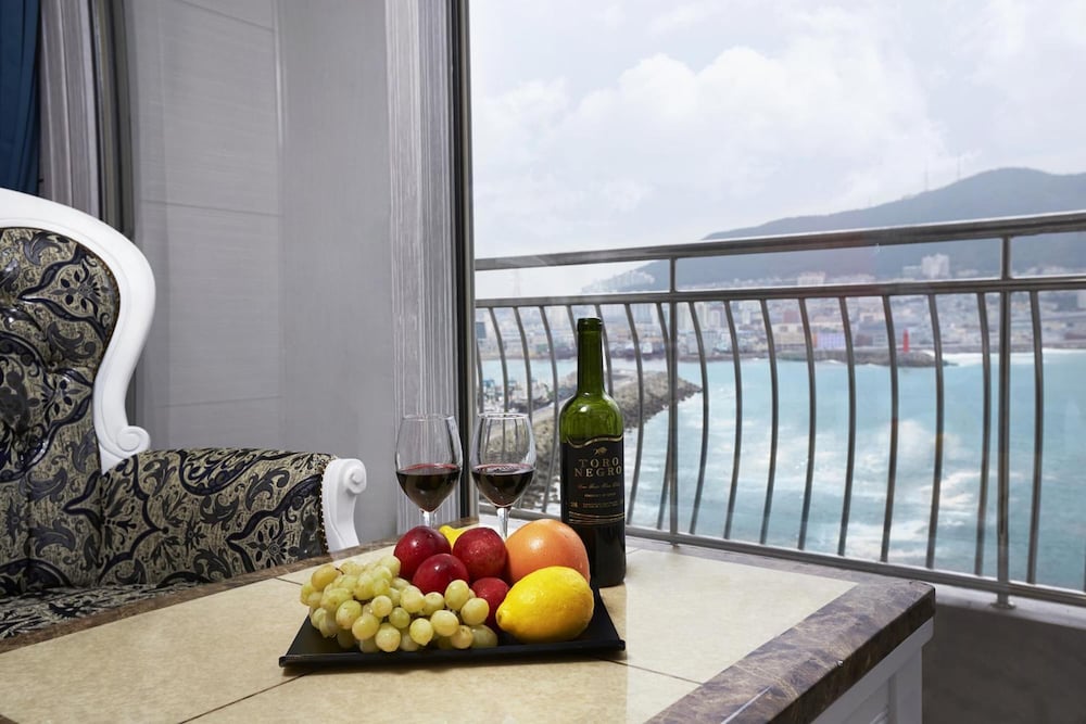 Busan Beach Hotel 5/37