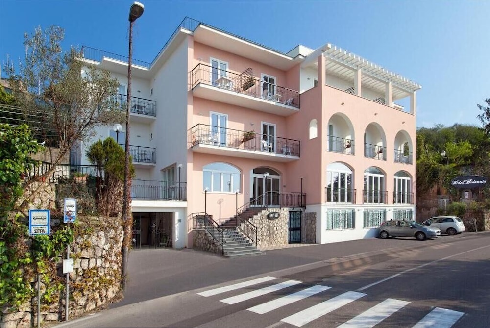 Hotel Britannia 67/73