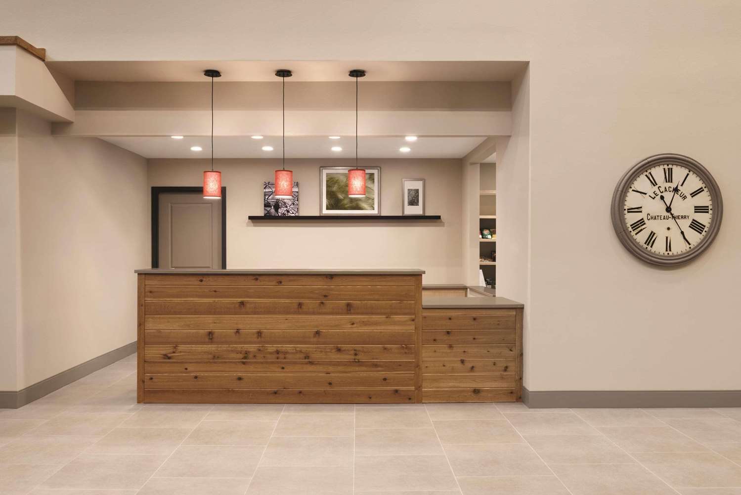 Country Inn & Suites by Radisson, Ft. Atkinson, WI 4/13