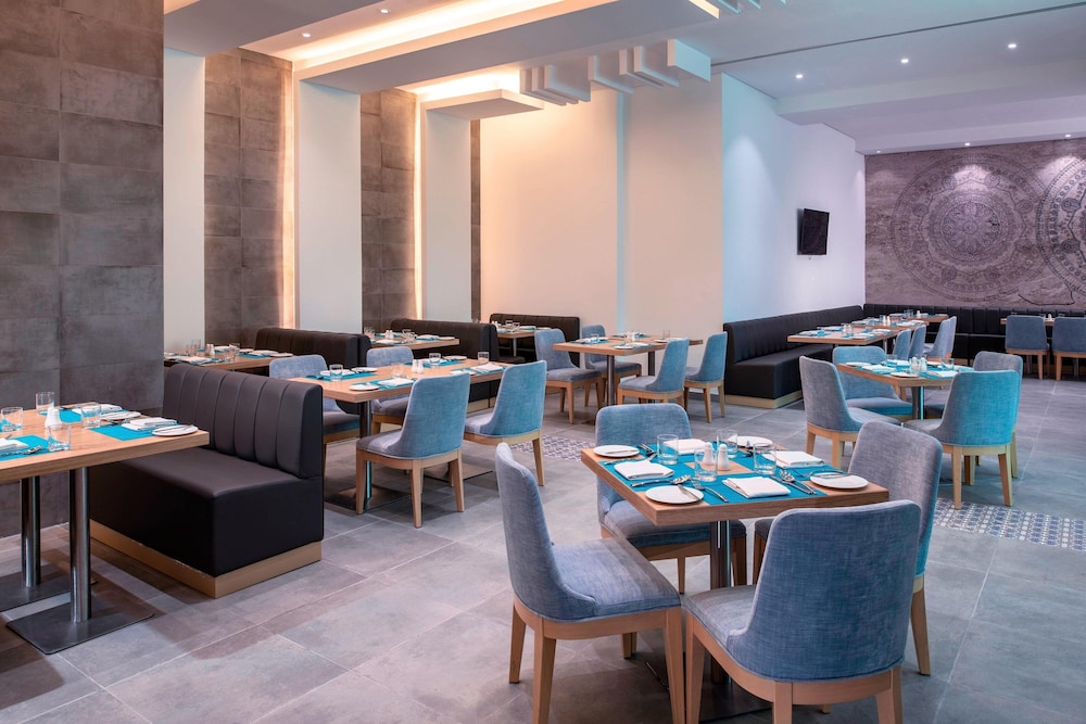 Four Points By Sheraton Sharjah 39/50