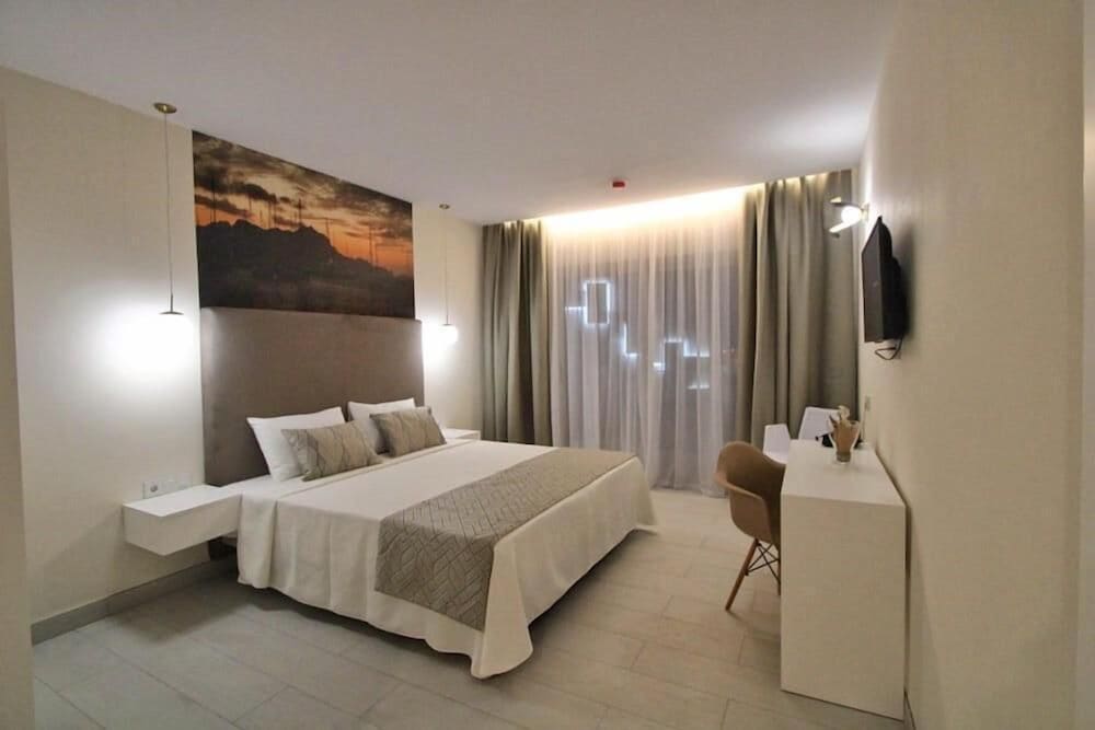 Ouril Hotel Mindelo 6/50
