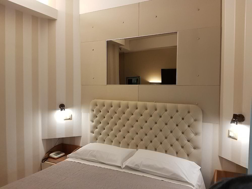 Hotel Europa Parking 28/64