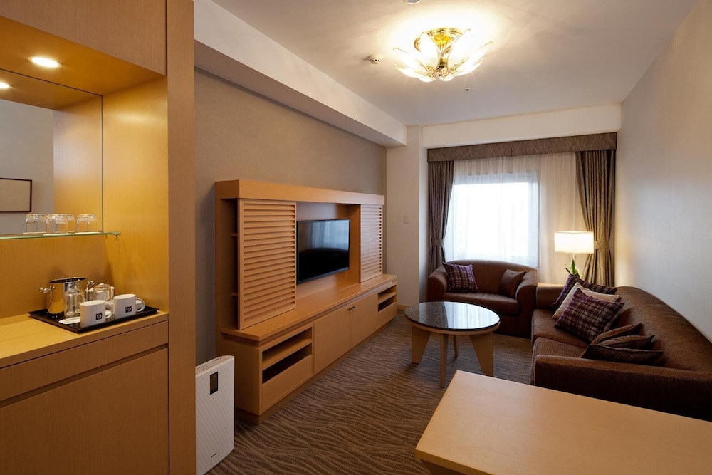 Ueda Tokyu REI Hotel 36/46