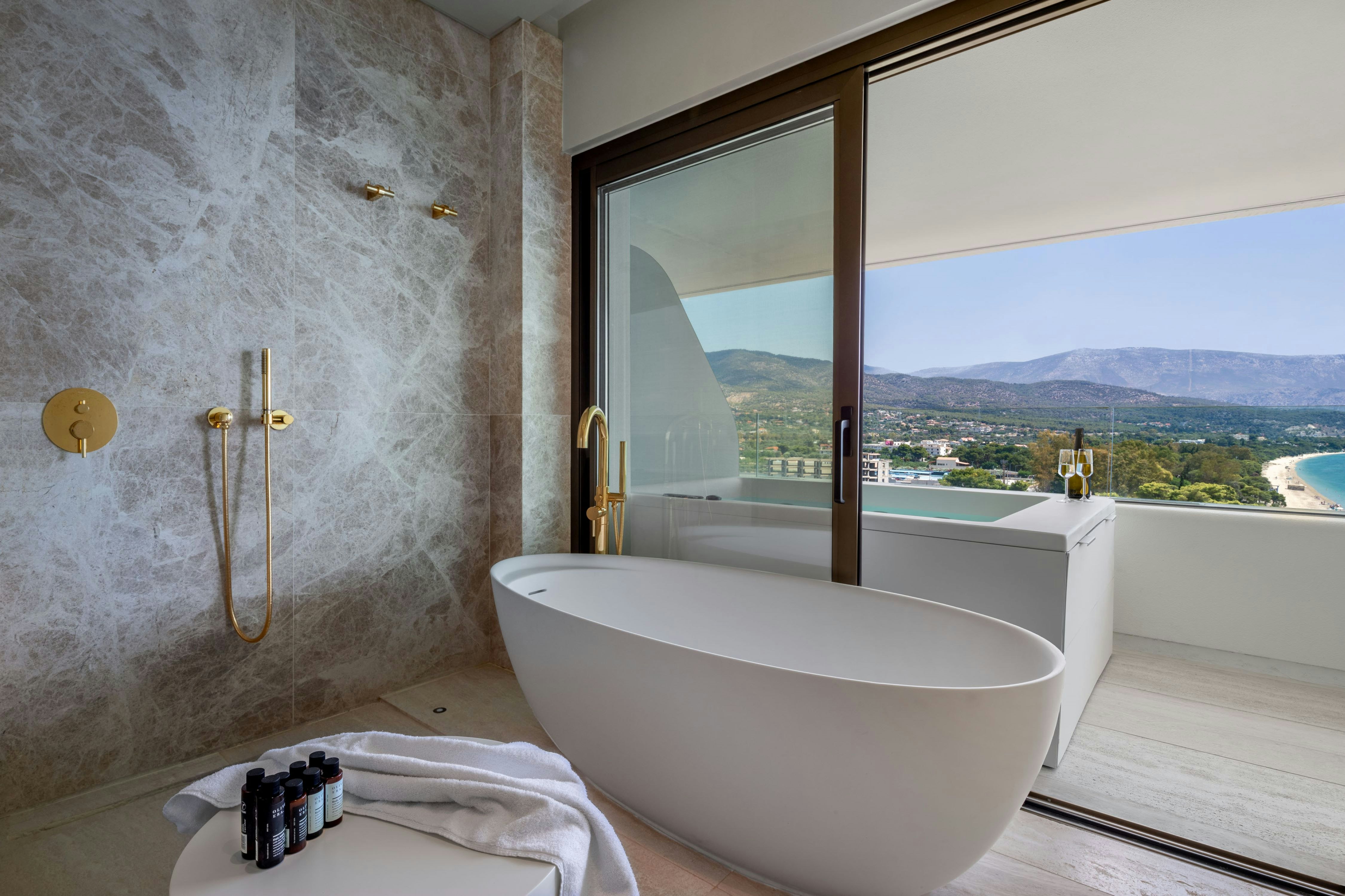 Isla Brown Corinthia Resort & Spa, Curio Collection by Hilton 65/65