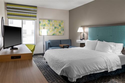 Room, King Bed, Bathtub, Accessible