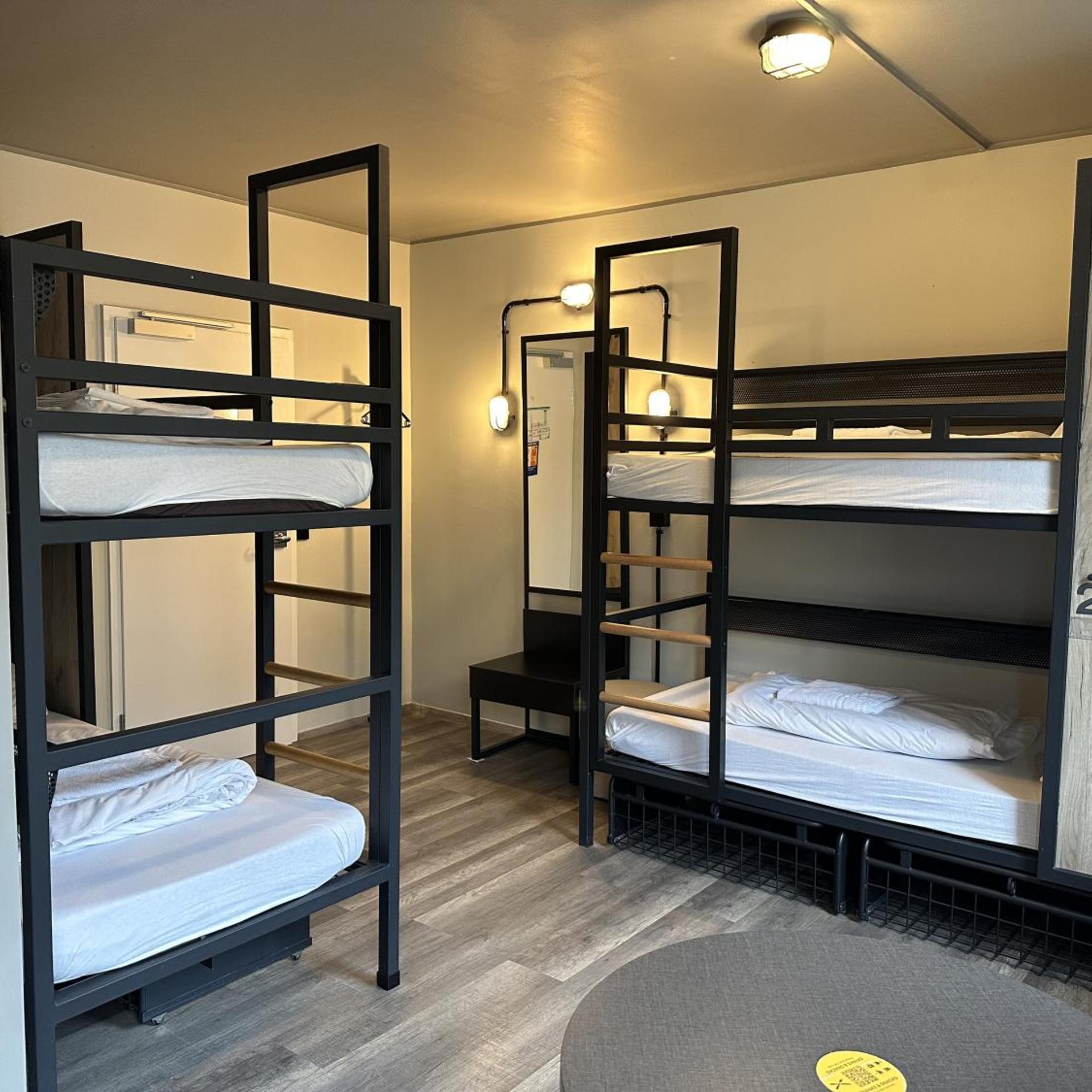 Female Dorm, 6 Beds