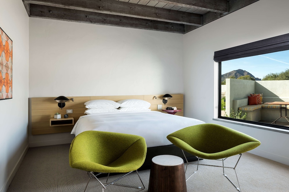 Andaz Scottsdale Resort And Bungalows 24/77