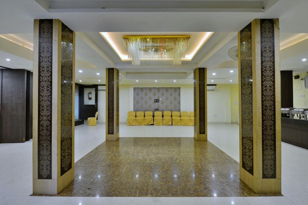Hotel Samrat 2/45