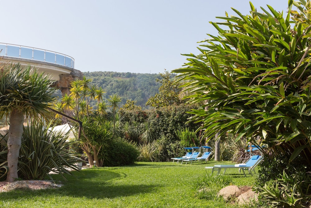 Arcobaleno Residence Hotel 52/62