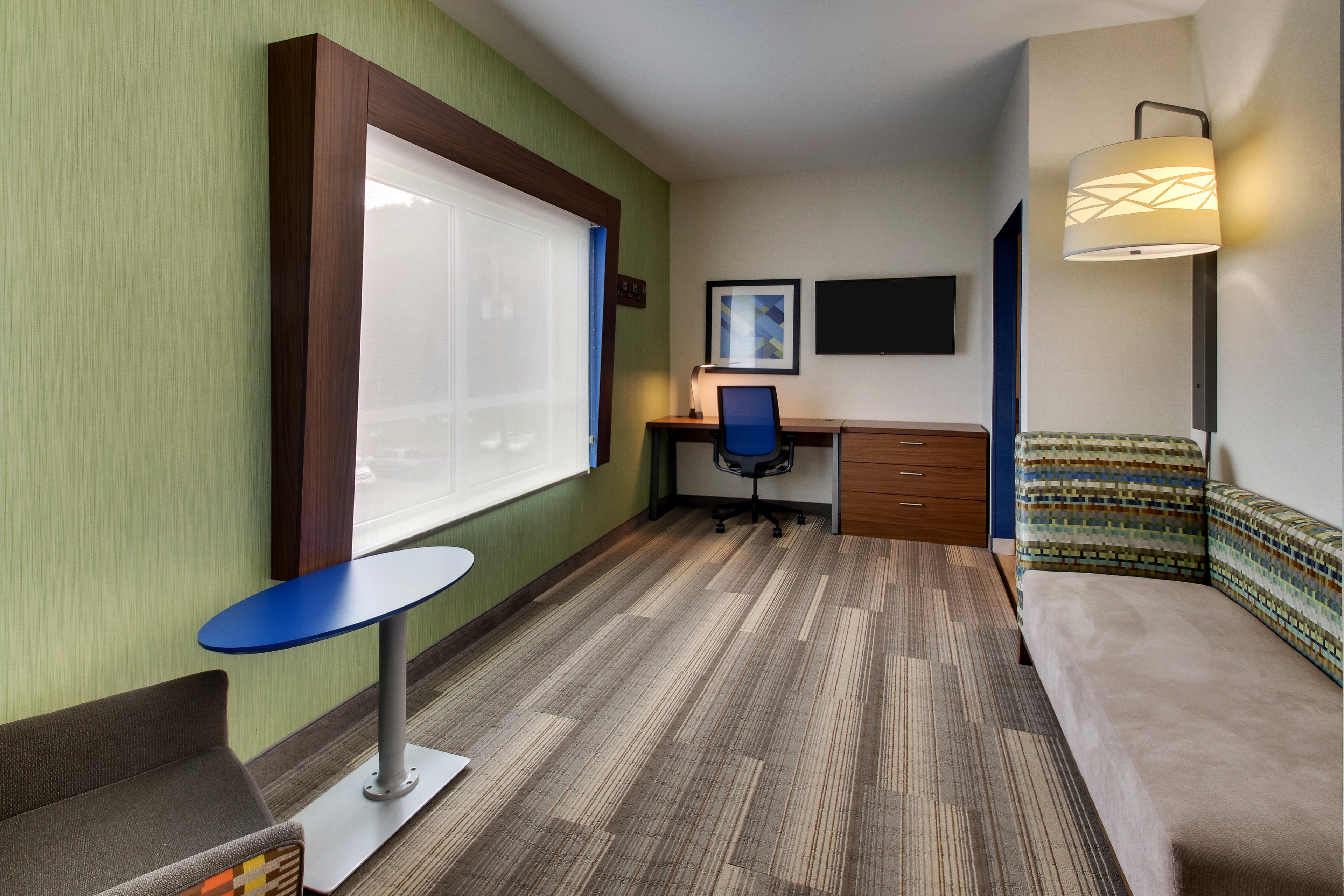 Holiday Inn Express Suites Ithaca 52/69