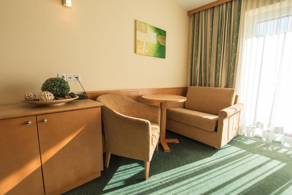 Erlebnishotel Fendels 16/22