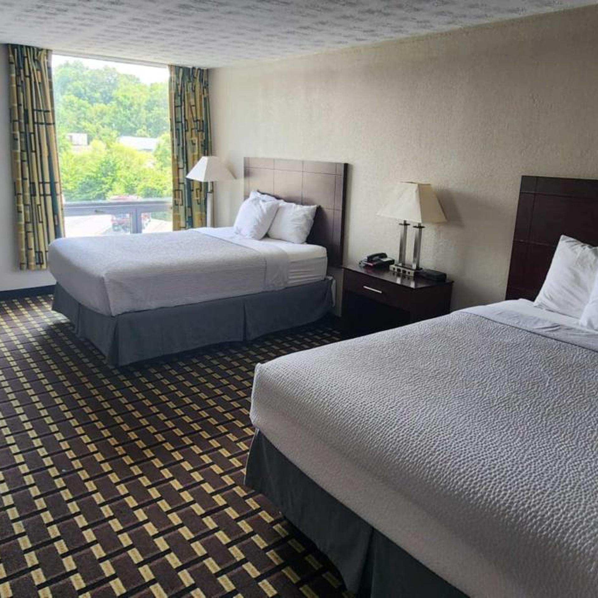 غرفة بسرير كوين لذوي الإعاقة، Hotel Fort Wright Cincinnati Area 4/9