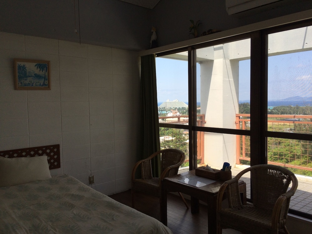 Surfside Bed & Breakfast 36/51