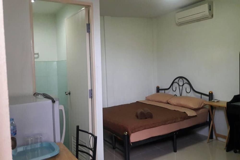 Chomhaad Guesthouse 7/27