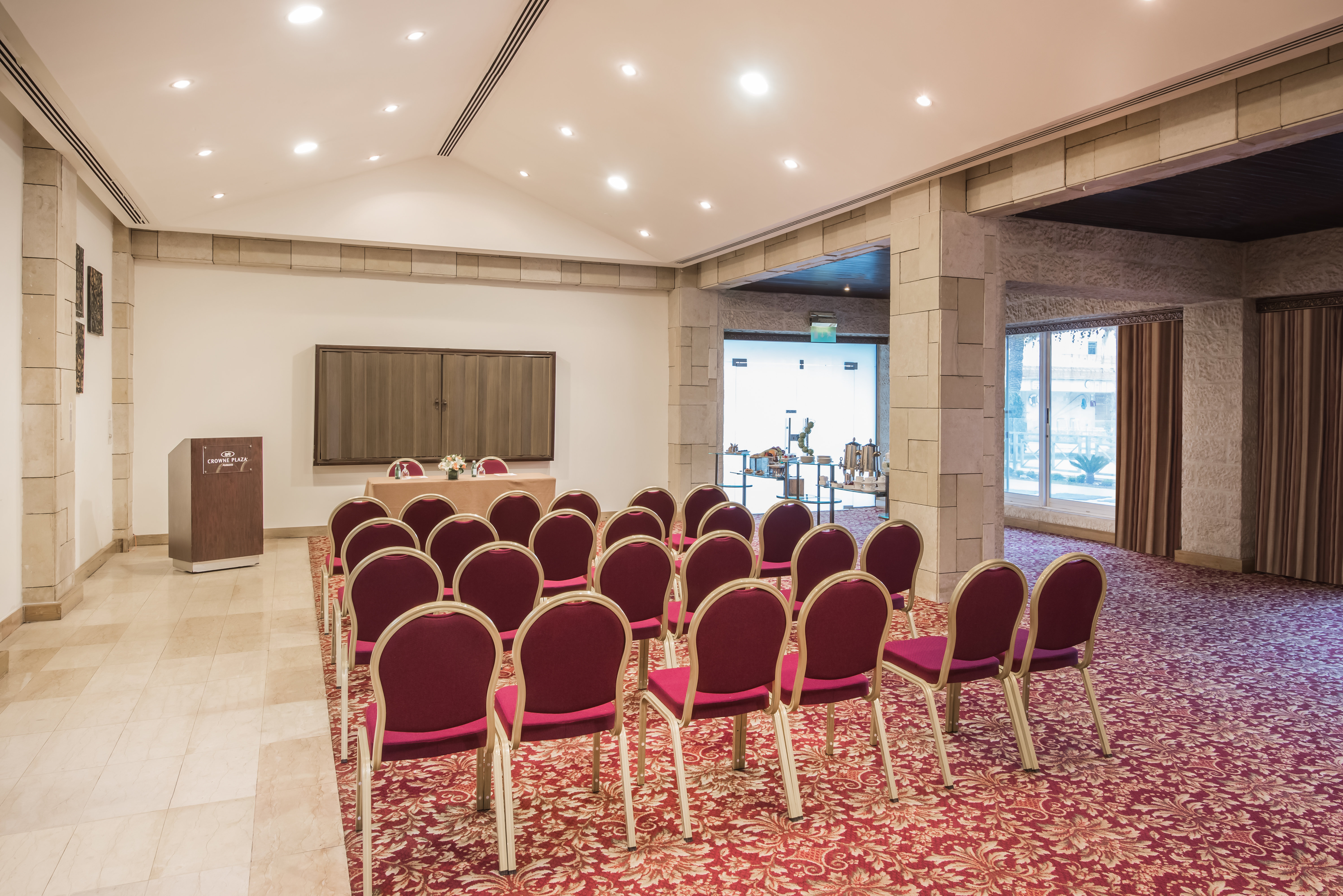 Crowne Plaza Hotel Amman 61/74