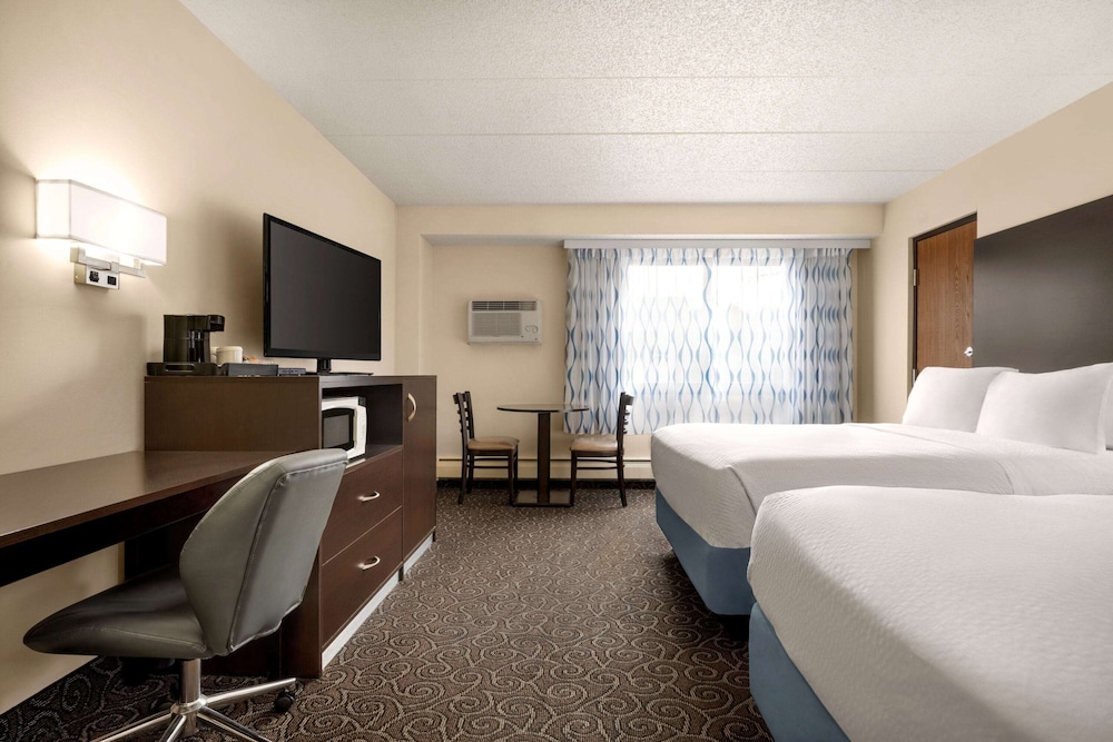 Days Inn by Wyndham Fort Collins 25/75